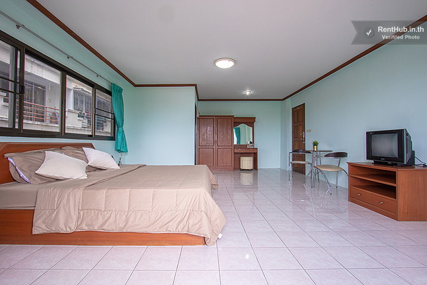 Wisetsuk Nakorn Apartment