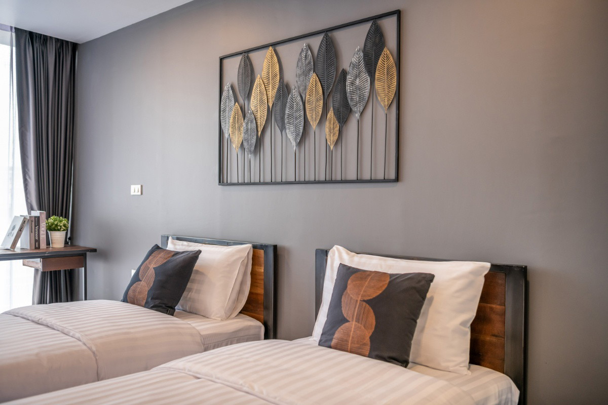 ARIA8 Apartment at Victory Monument - Compact Urban Living