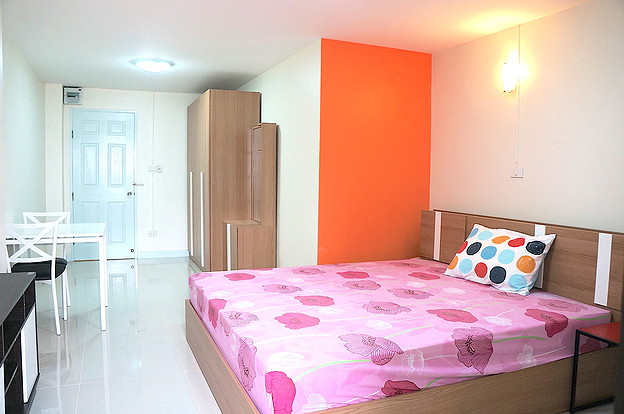 Brand New Apartment Near Icon Siam