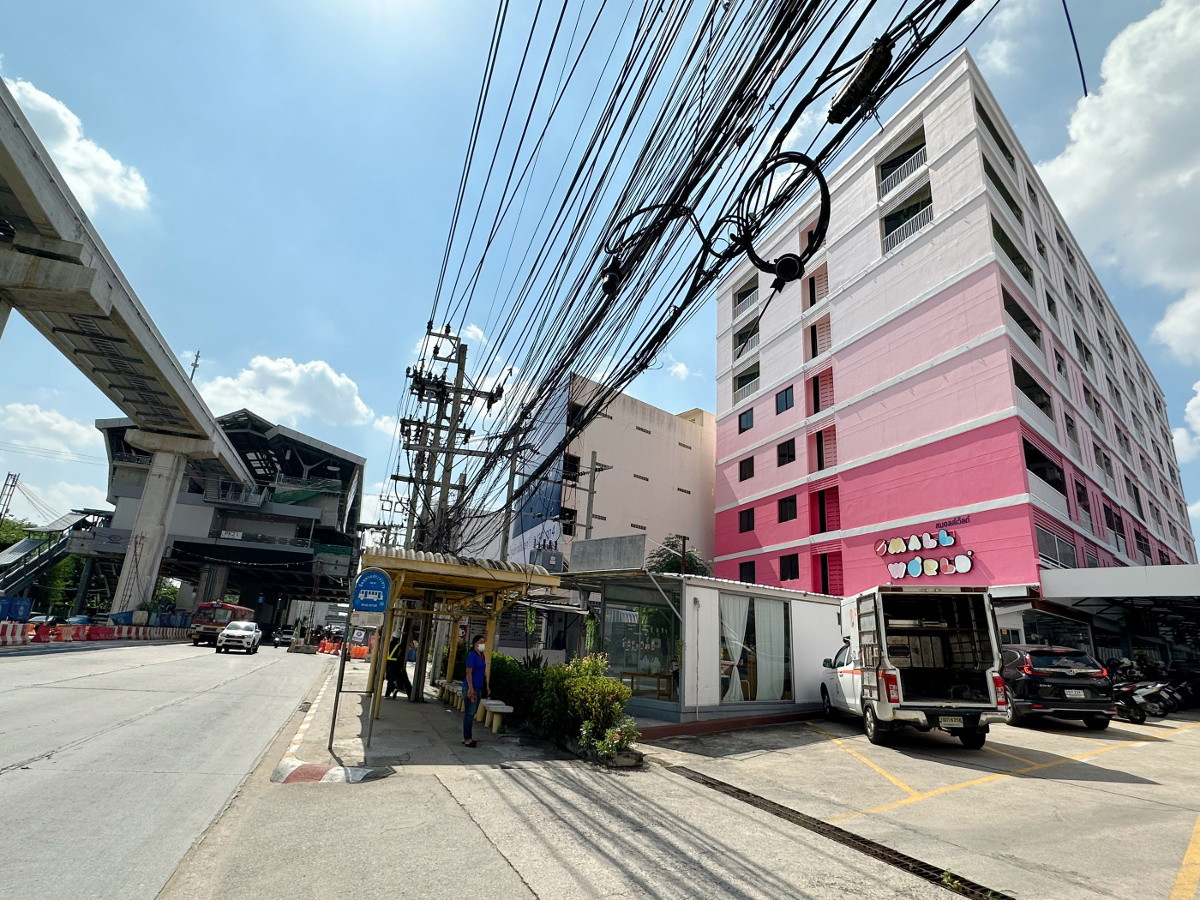 ML Mansion - Fully-Furnished Apartment near MRT Pink Line