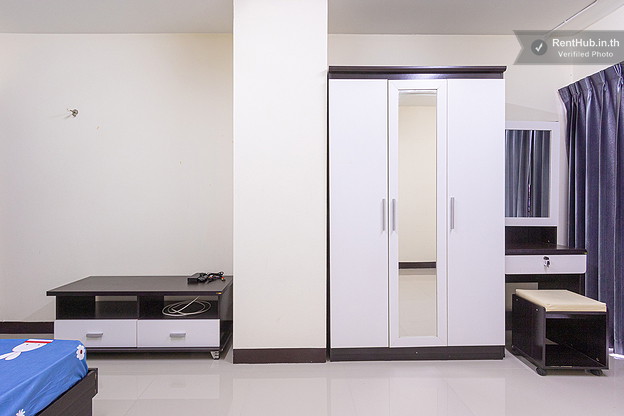 K.R Living - Modern Apartment Near BTS KrungTonburi