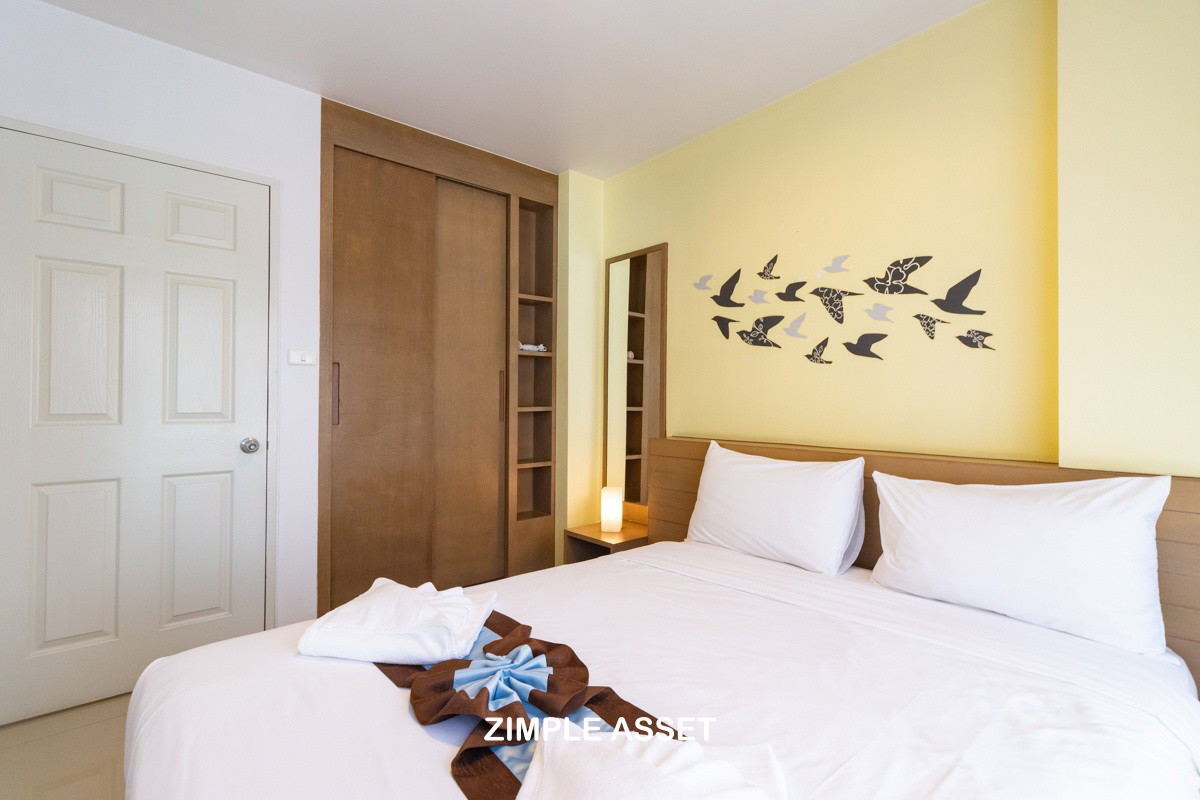 Fully Furnished Apartment near BTS Thonglor with Fitness and Onsen
