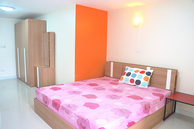 Brand New Apartment Near Icon Siam