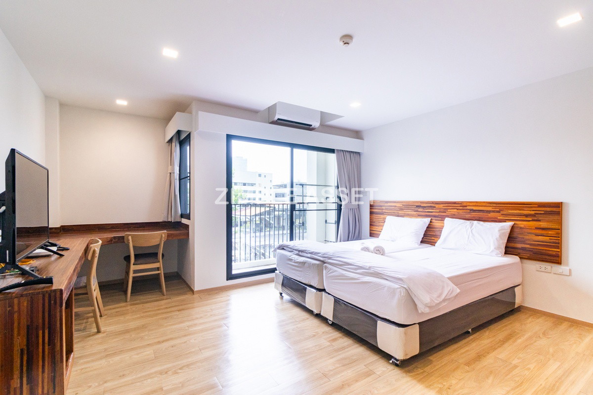 Fully-furnished Studio and 1-Bedroom Apartments near BTS On Nut