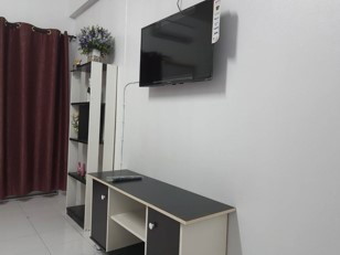 The PP One Apartment - Modern Urban Living