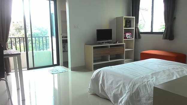 Close to Central Chaengwattana, High Privacy Apartment