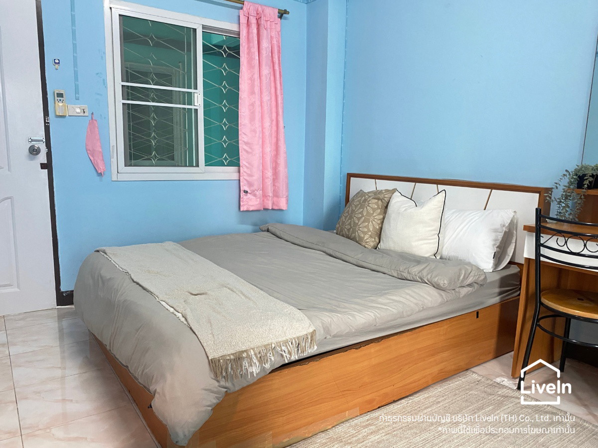 LiveIn @ Boonland Mansion - Studio Apartments near Ratchathani Hospital