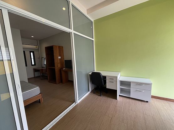 9th Jan Residence - Fully Furnished Studio Near Chiangmai Amenities