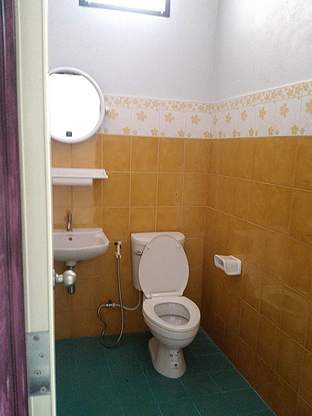 Compact Room Near MRT Bangkasor Station