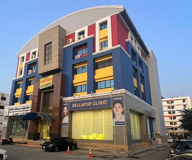 Cheap Room near Srinakarin BTS Station with Multiple Amenities