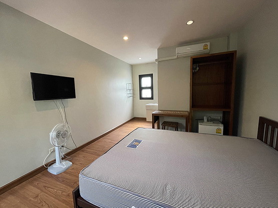 9th Jan Residence - Fully Furnished Studio Near Chiangmai Amenities
