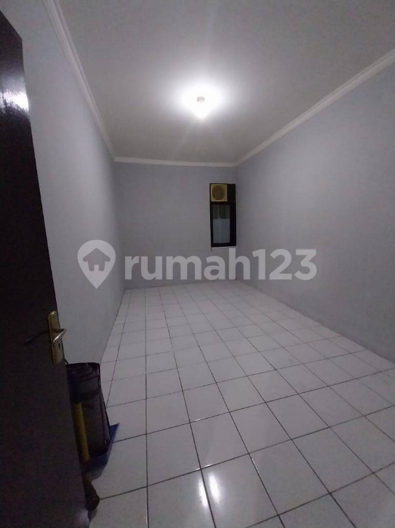 Spacious House near Cibaduyut with 3 Bedrooms