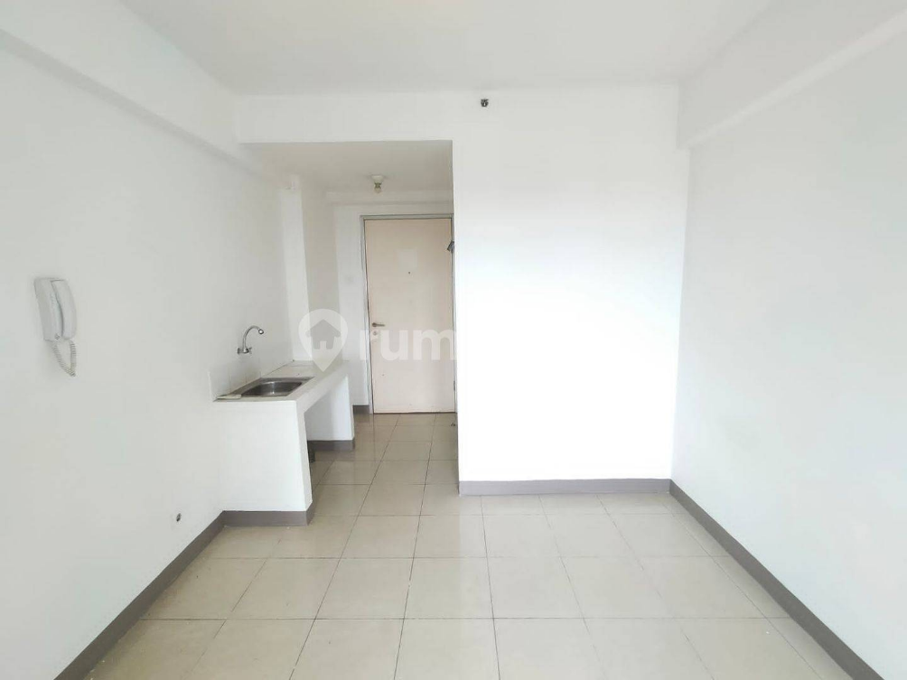 Modern Apartment Near Baywalk Mall