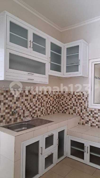Modern House Near Mall and Hospital in Cibubur