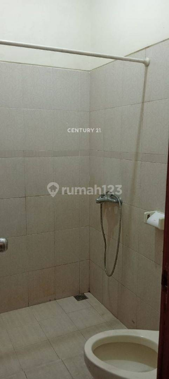 Modern 4-Bedroom House in Bandung