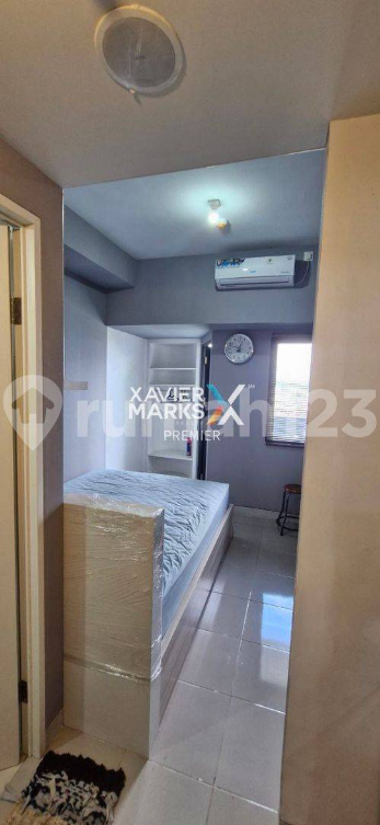Semi-Furnished Studio Apartment with Mountain View