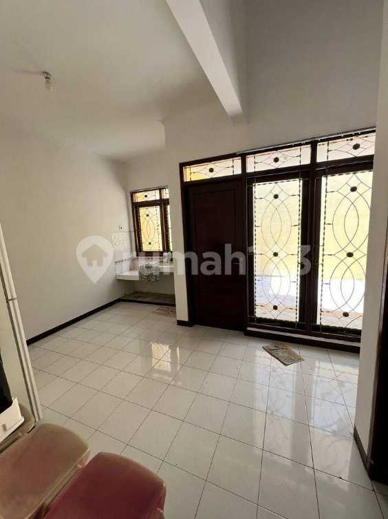 Minimalist 2-Bedroom House Near Modern Market Citraland