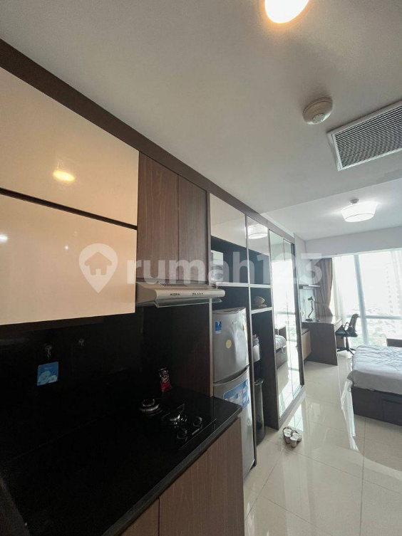 Furnished 1-Bedroom Apartment in Lippo Karawaci