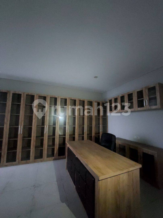 Furnished 3-Story Commercial Building with Private Parking