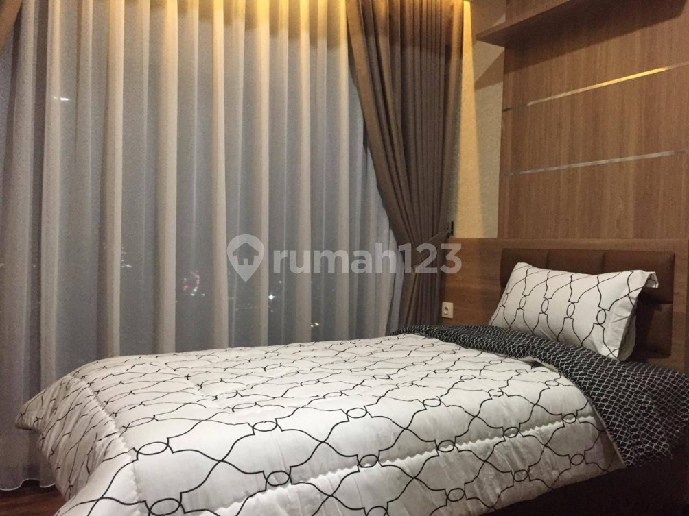 Luxury 3-Bedroom Apartment Near Kota Kasablanka Mall