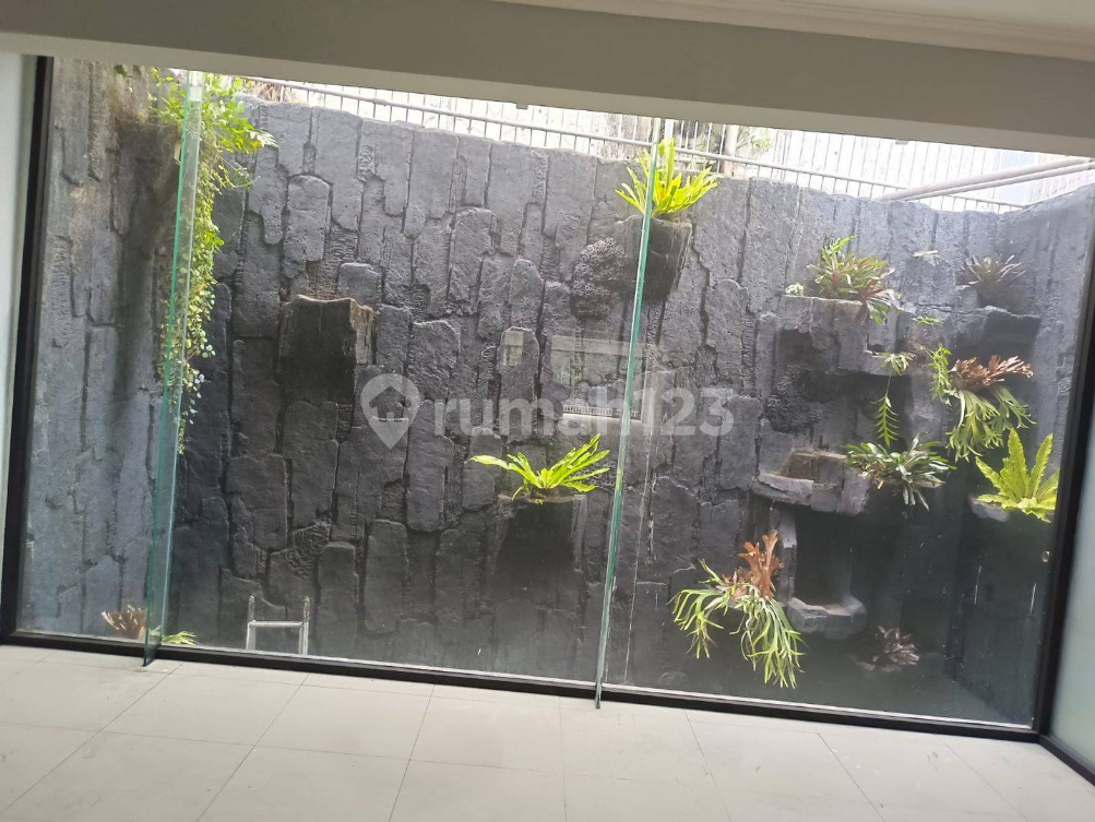Large Office Space Near Pasteur Toll Gate