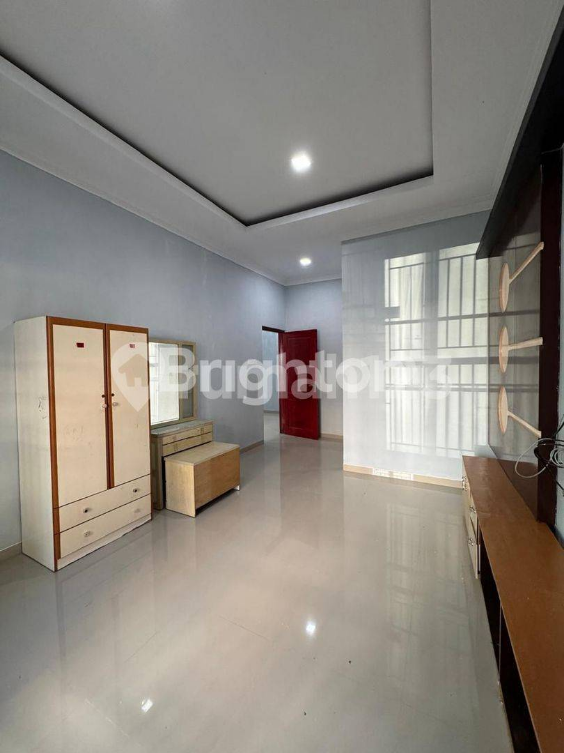 Newly Renovated 2-Story Corner House with 3 Bedrooms