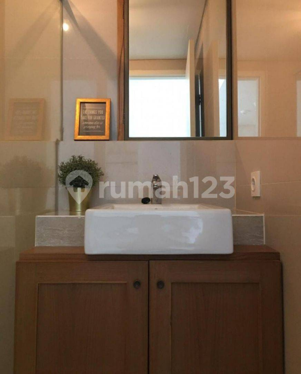 Furnished 1BR Landmark Apartment with City View