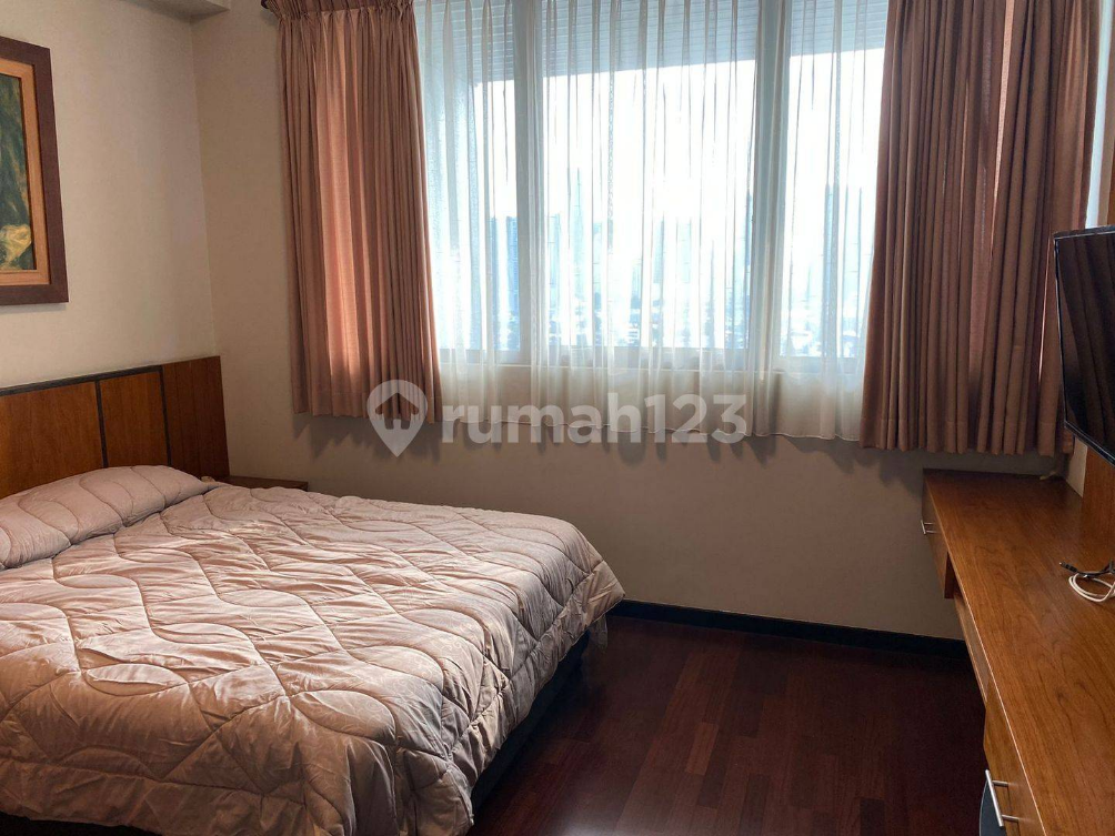 Modern 2-Bed Furnished Apartment in CBD Kuningan