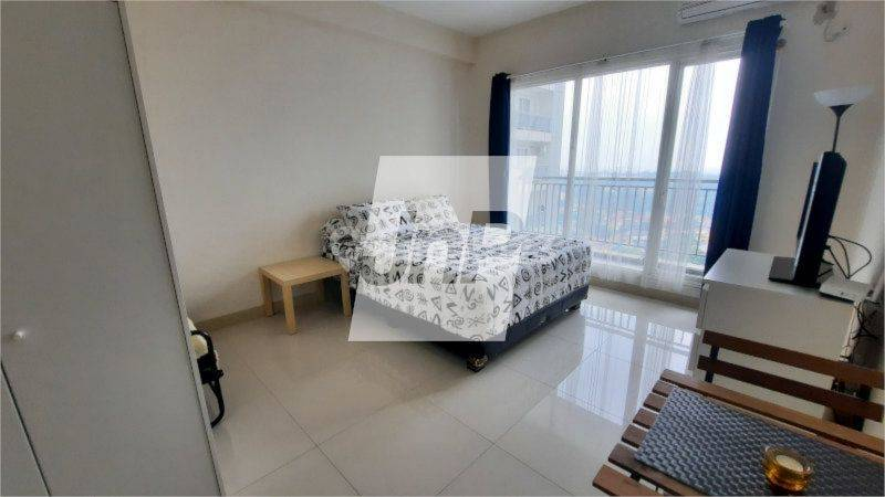 Furnished Studio Apartment with City View