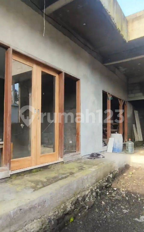 Two-Story Villa with Single Bedroom for Rent