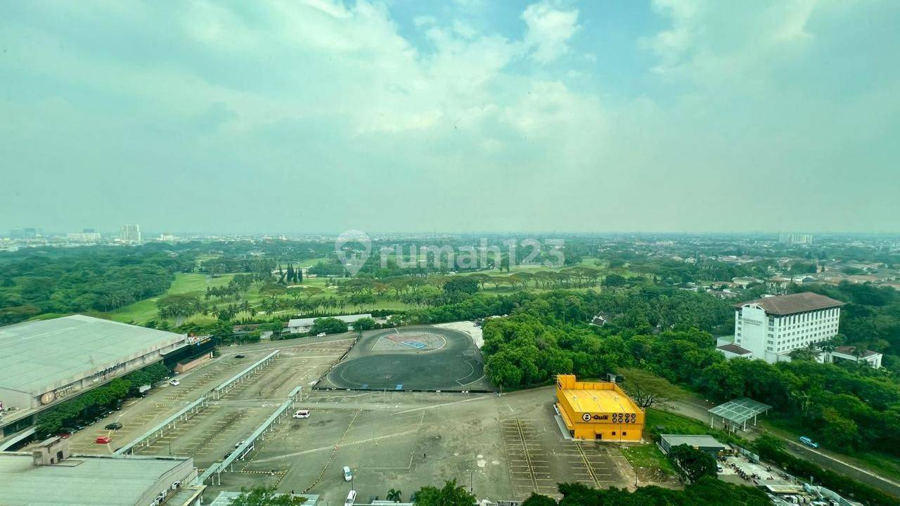 Modern 5-Star Hotel-Style Apartment Near UPH University