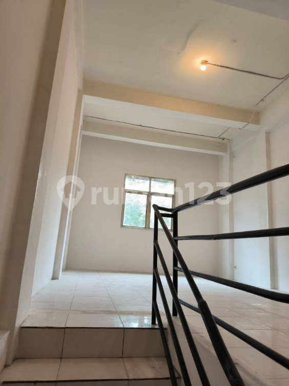 Strategic 3-Floor Commercial Building with Basement in Gandaria