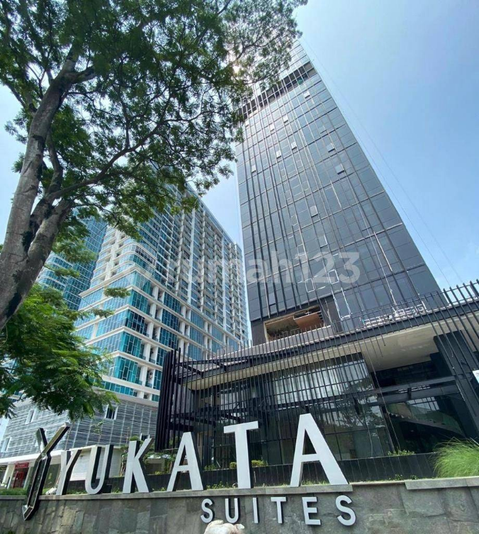 Modern Yukata Suites Apartment Near Binus University