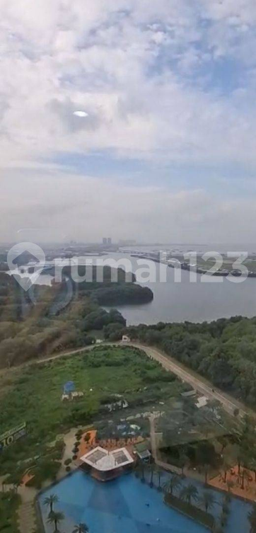 Furnished Sea View Apartment in GoldCoast Complex