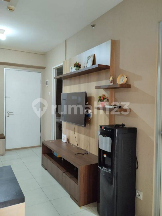 Modern Furnished Apartment Near Baywalk Mall
