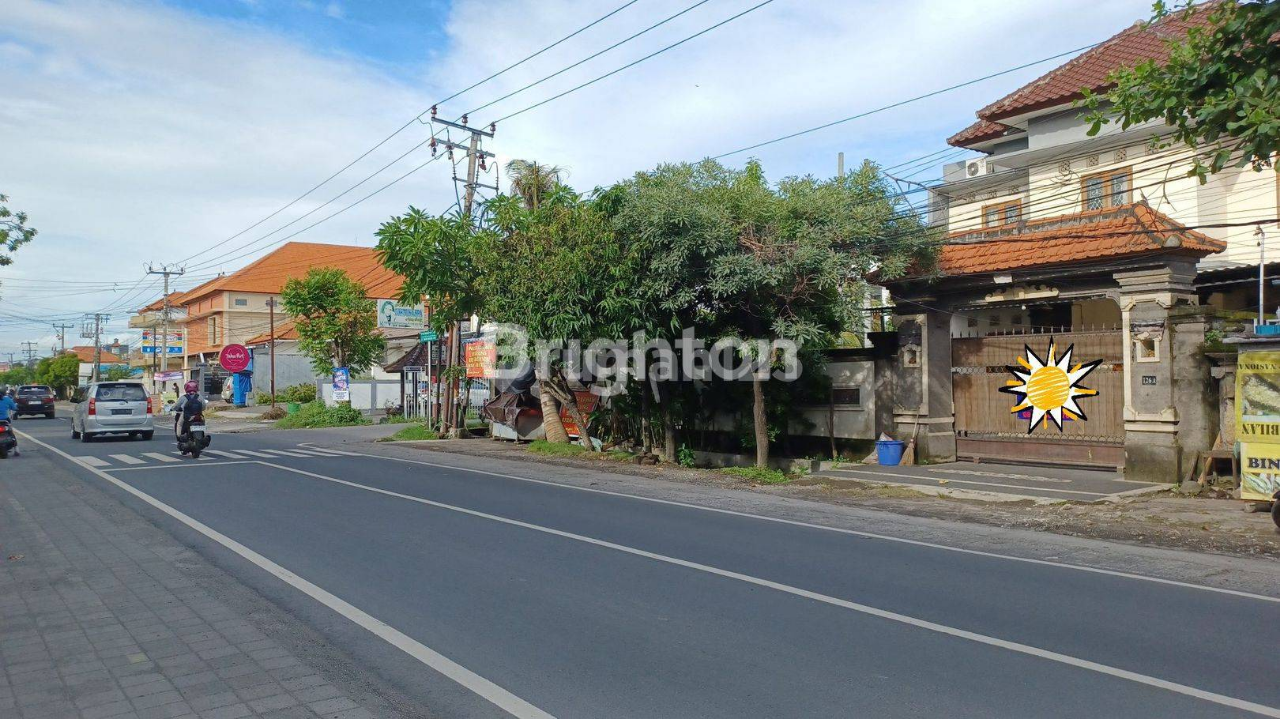 Furnished Two-Story House in Strategic Renon Location