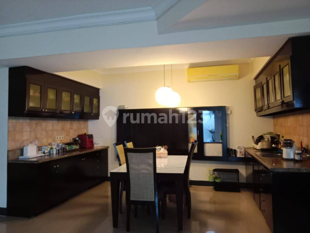 Modern 3BR Apartment in Taman Anggrek Residence