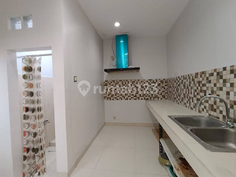 Modern House in Sentul City with Mountain Views