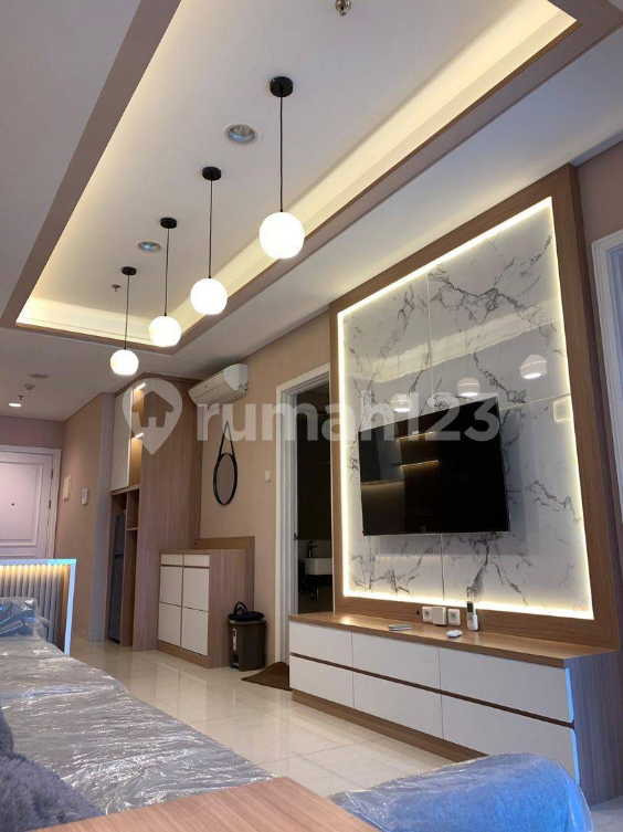 Modern 2-Bed Furnished Apartment in Grand Madison