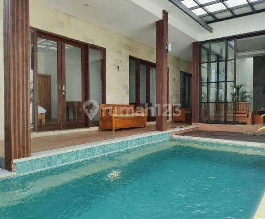 Modern 3-Bedroom Villa with Pool in Kerobokan