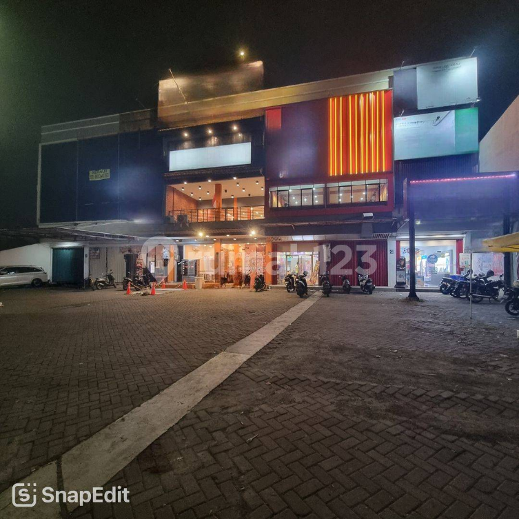 Strategic Commercial Space Near Karang Tengah Toll
