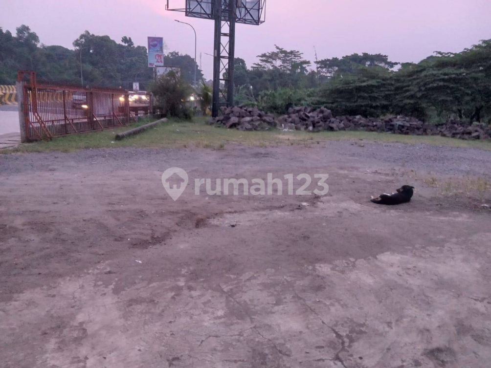 Large 1.3 Hectare Land Plot Near Showrooms