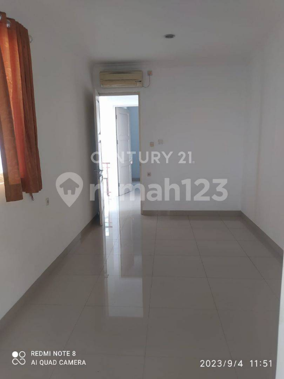 Fully Furnished Designer Apartment