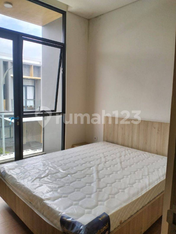 Furnished 3-Bedroom Townhouse in BSD with AC