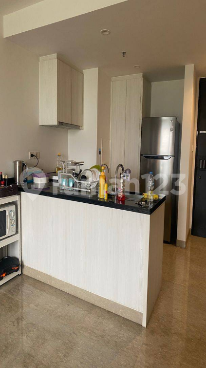 Fully Furnished Modern Apartment with Pool View