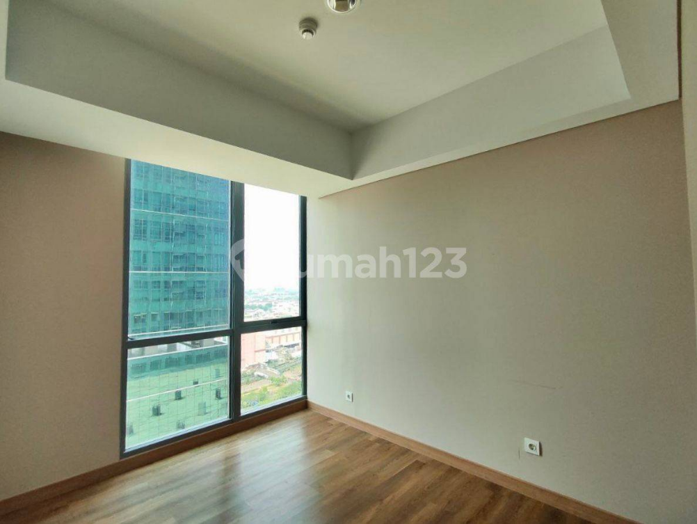 Luxurious 3-Bedroom Apartment in Holland Village Jakarta