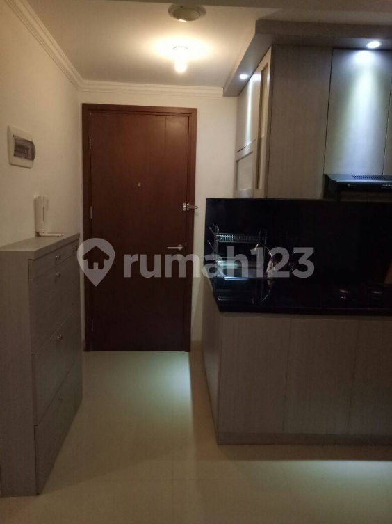 Modern Studio Apartment with Pool and Gym