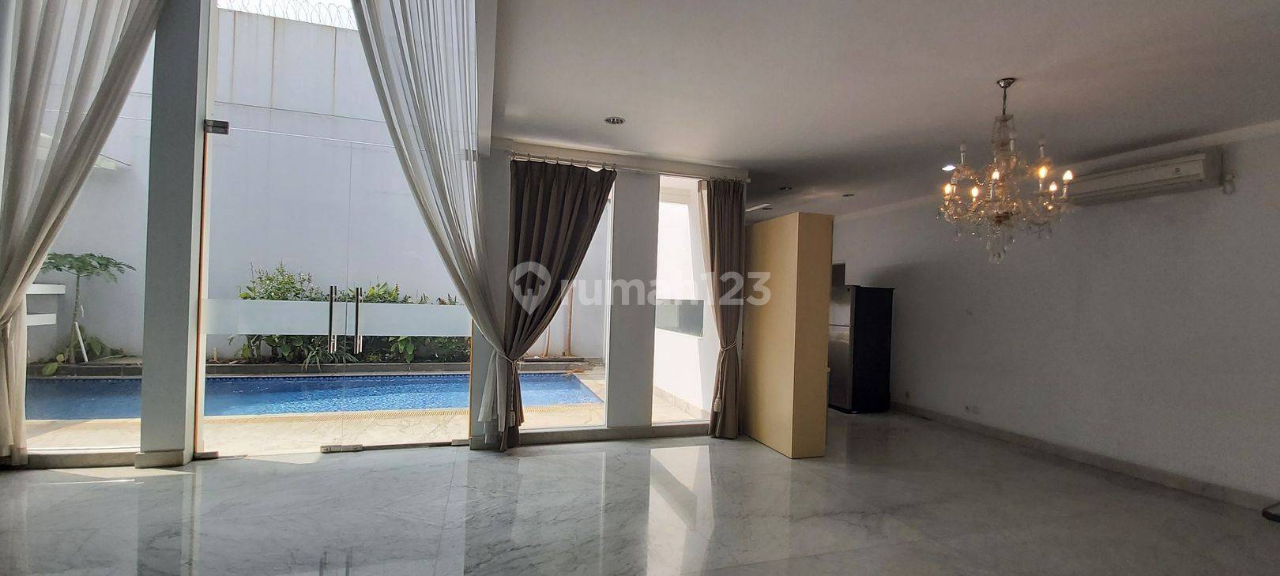 Modern House with Private Pool and Designer Interior