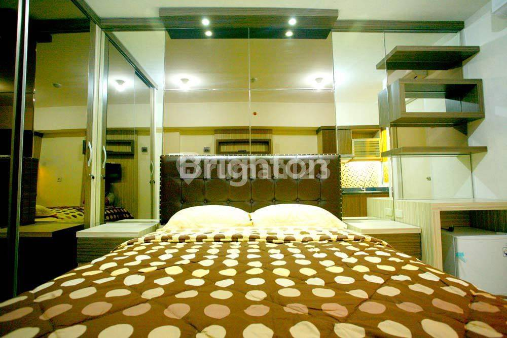 Furnished Studio Apartment Near Pakuwon City Mall