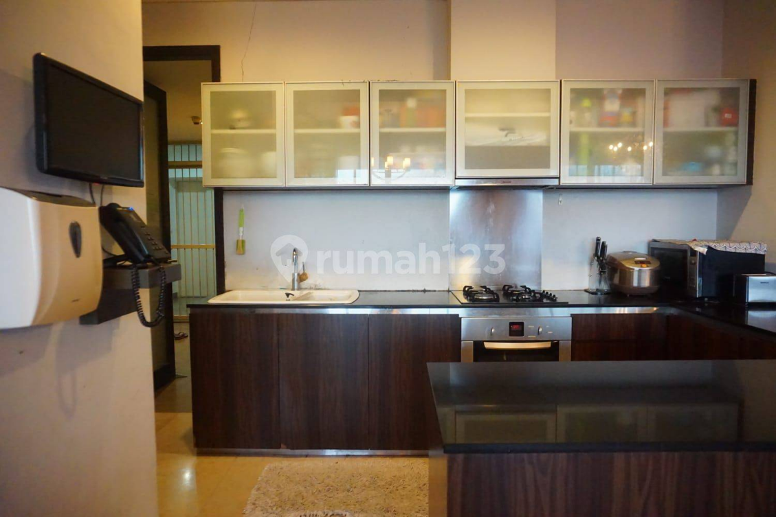 Luxury Apartment in Kemang with Complete Facilities